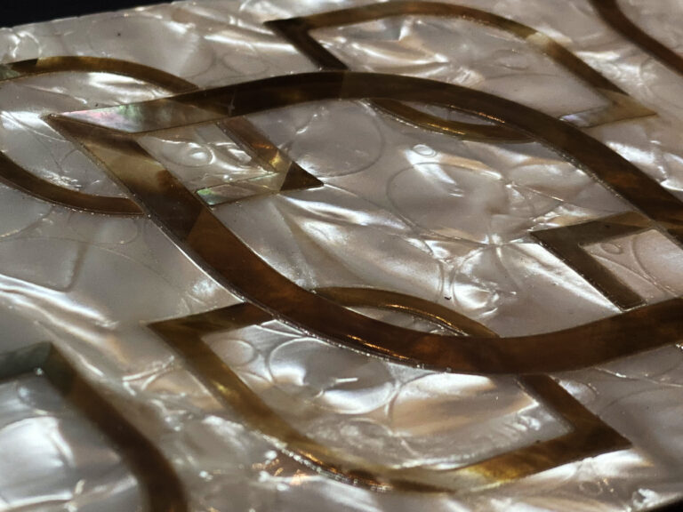 Leafat, luxury decorative tiles for floors, walls and furnishing accessories. Leather or mother-of-pearl mosaics for unique interior d (4)